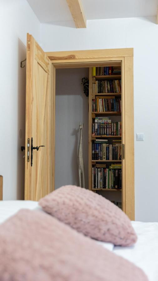 Chata Pod Swinia Gora Blizyn Bagian luar foto